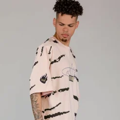 Grimey Camiseta Cloven Tongues All Over Print Oversized - Cream - Summer 23 Hot