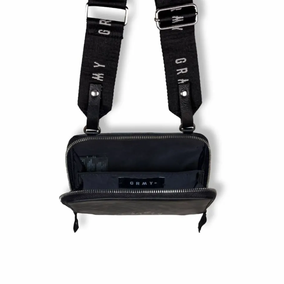 Grimey "Snow Fox" Pu Leather Handbag - Winter 22 - Black Store