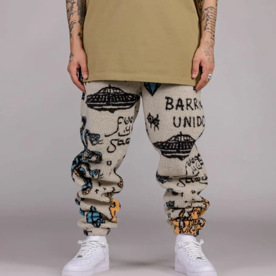 Grimey Pack Pant + Hoodie Lost Boys Sherpa - Cream - Winter 22 Shop